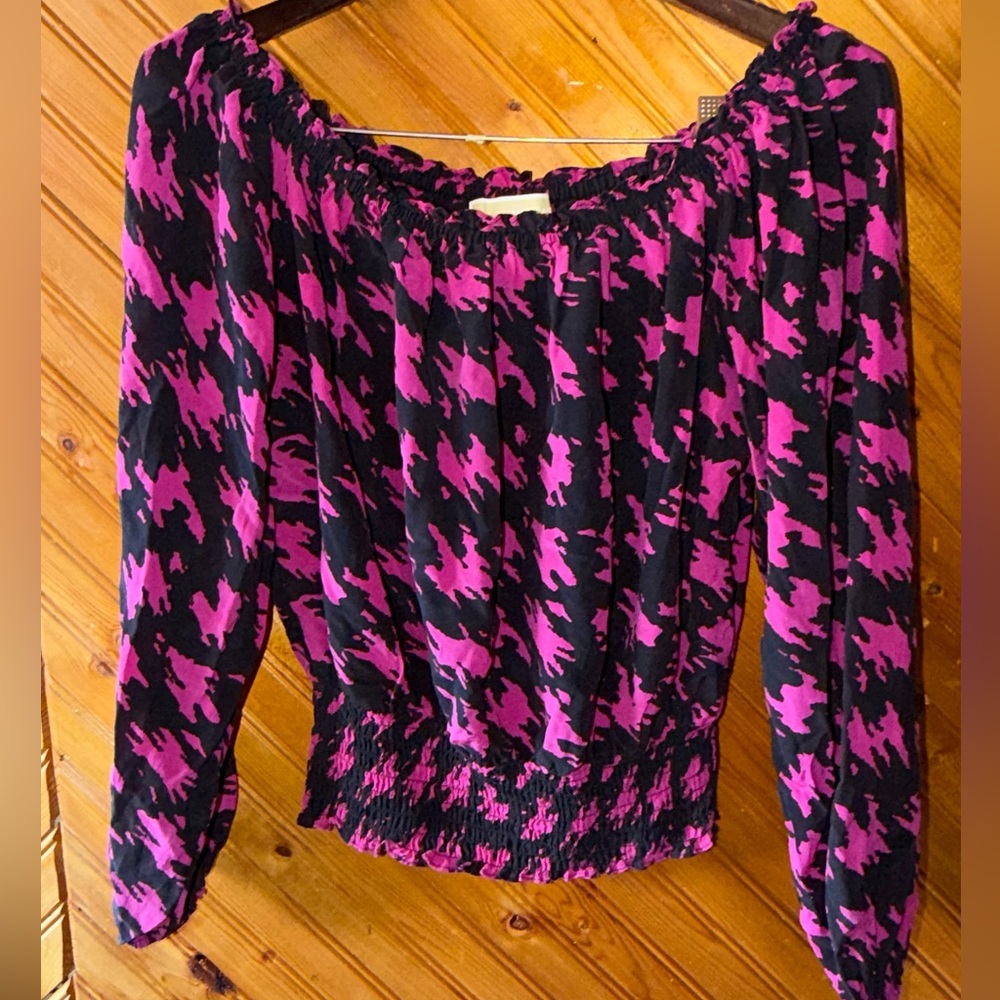 MICHAEL KORS 100% silk top